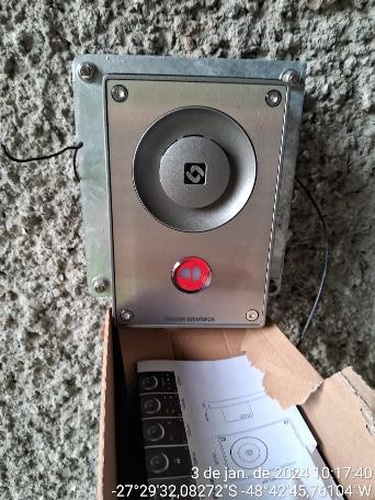 Telefone de emergência